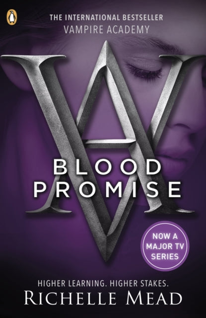 Vampire Academy: Blood Promise (book 4)-9780141331867